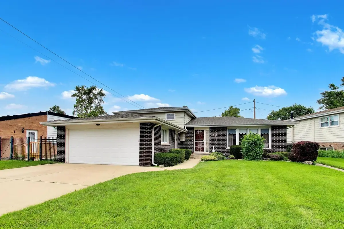4332 W 118th Place, Alsip, IL 60803 - #1