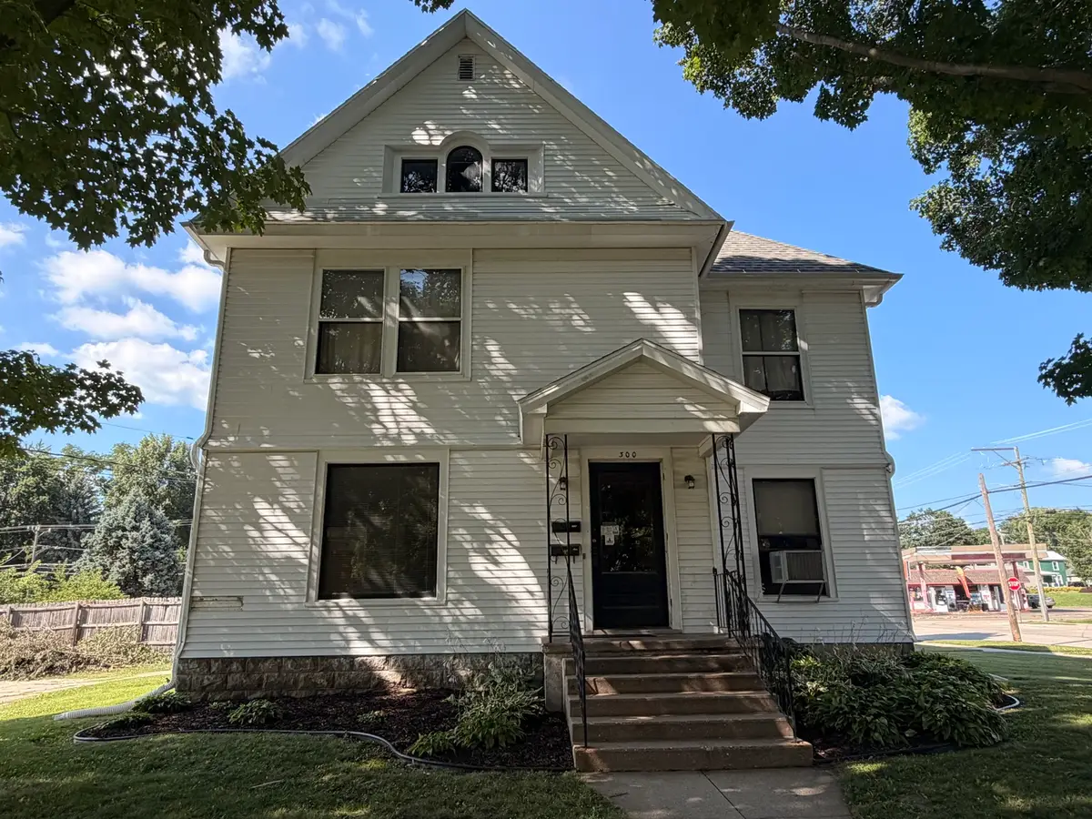 300 W Main Street, Morrison, IL 61270 - #1