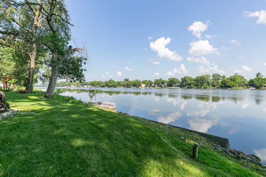 1703 S Shore Drive, Moline, IL 61265 - #3