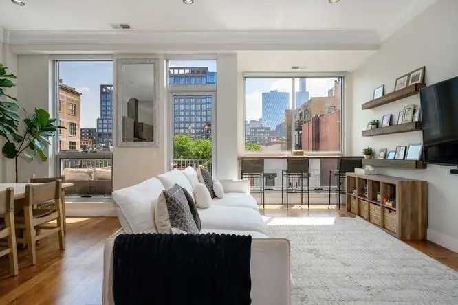 16 N Carpenter Street #4N, Chicago, IL 60607 - #3