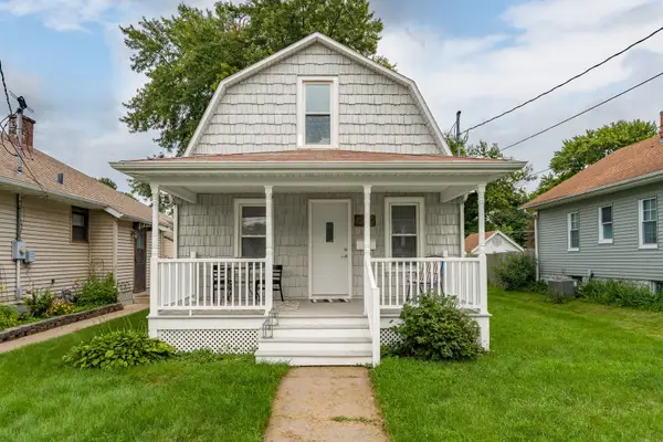 1920 32nd Street, Moline, IL 61265