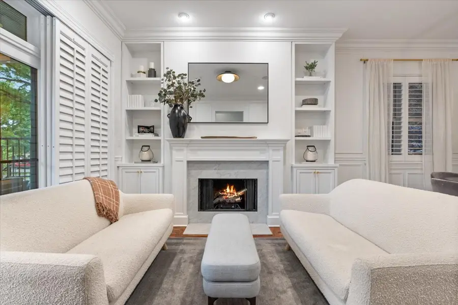 1318 W Webster Avenue #1, Chicago, IL 60614 - #3