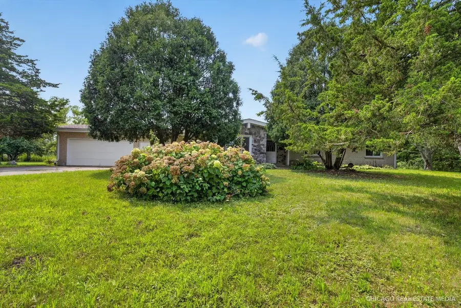 18817 W Union Road, Union, IL 60180 - #2