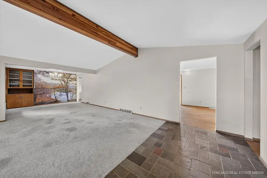 18817 W Union Road, Union, IL 60180 - #3