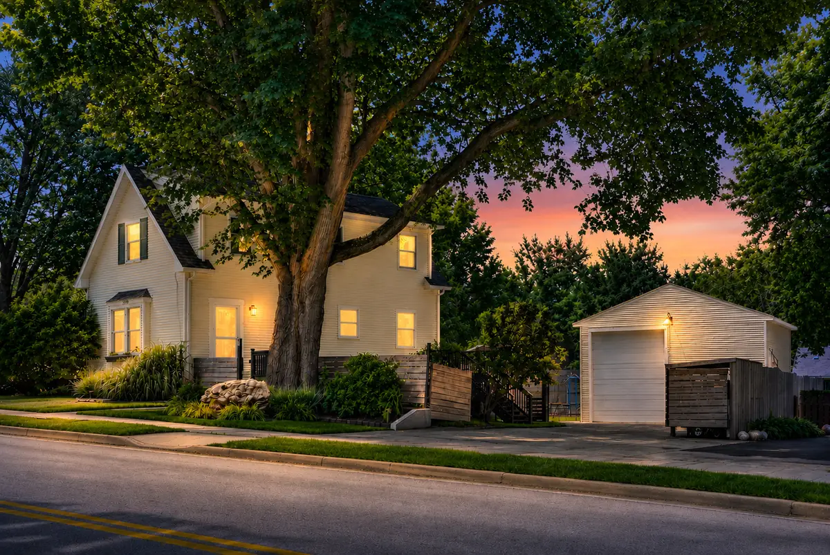 1212 Dean Street, Saint Charles, IL 60174 - #1