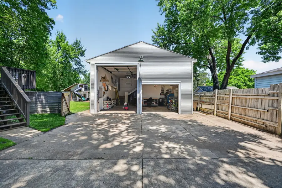 1212 Dean Street, Saint Charles, IL 60174 - #3