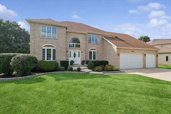 1853 Morgan Circle, Naperville, IL 60565