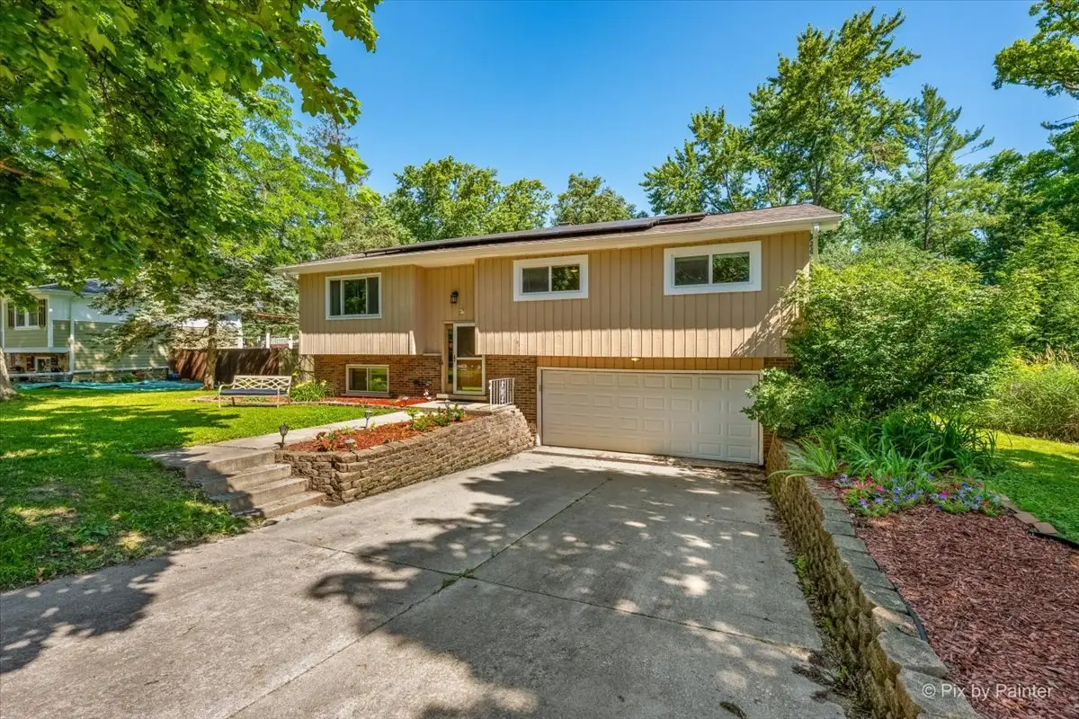 29W264 Lee Road, West Chicago, IL 60185 - #1