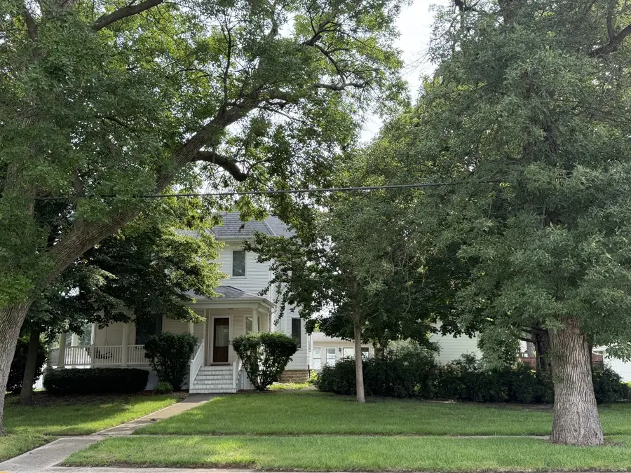 290 N Main Street, Herscher, IL 60941 - #3