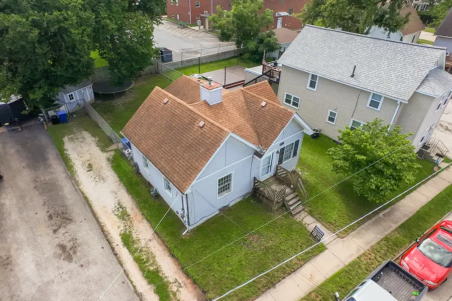 322 Hickory Street, Dekalb, IL 60115 - #3