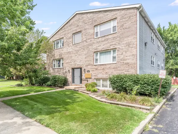712 W Highland Avenue #6, Elgin, IL 60123
