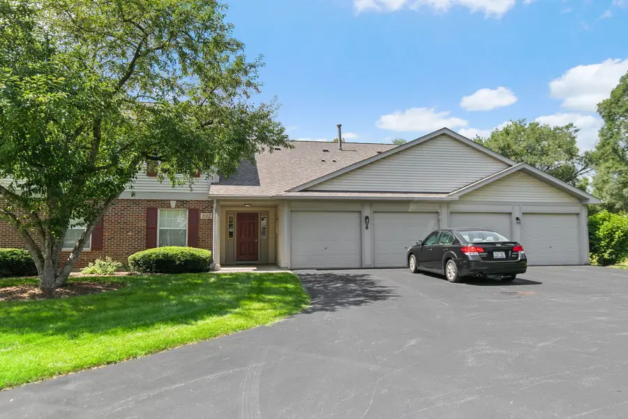 1012 Saxon Court #C, Elgin, IL 60120 - #2