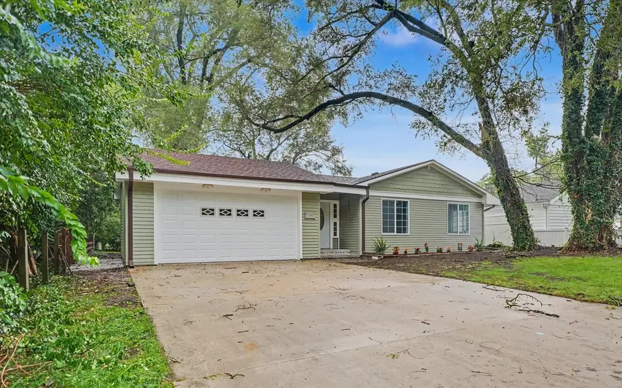 1303 S Western Avenue, Champaign, IL 61821 - #2