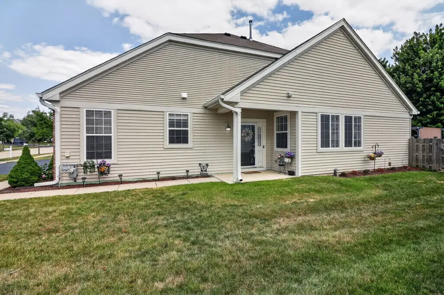 8218 Tremont Lane, Joliet, IL 60431 - #2
