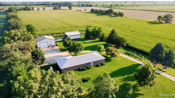 25811 Dunham Road, Garden Prairie, IL 61038