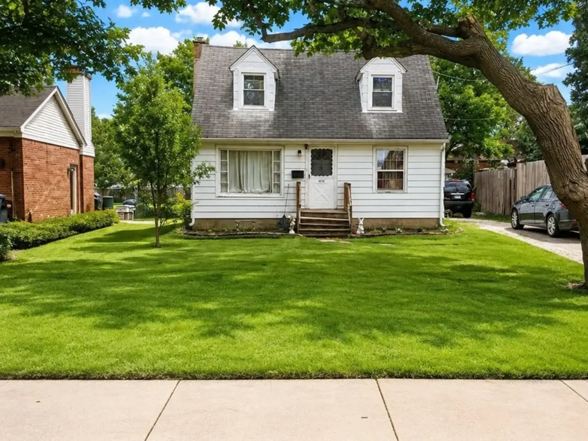1636 Webster Lane, Des Plaines, IL 60018 - #1