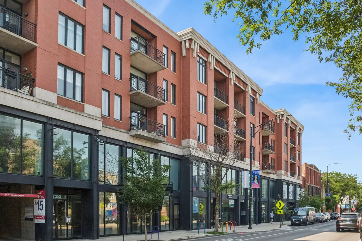3232 N Halsted Street #D712, Chicago, IL 60657 - #1