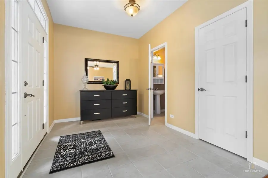 3051 Bridgeham Street, Elgin, IL 60124 - #3