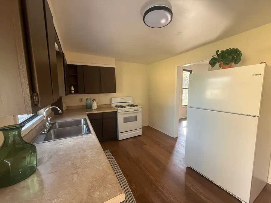 526 Gardner Street, Joliet, IL 60433 - #3