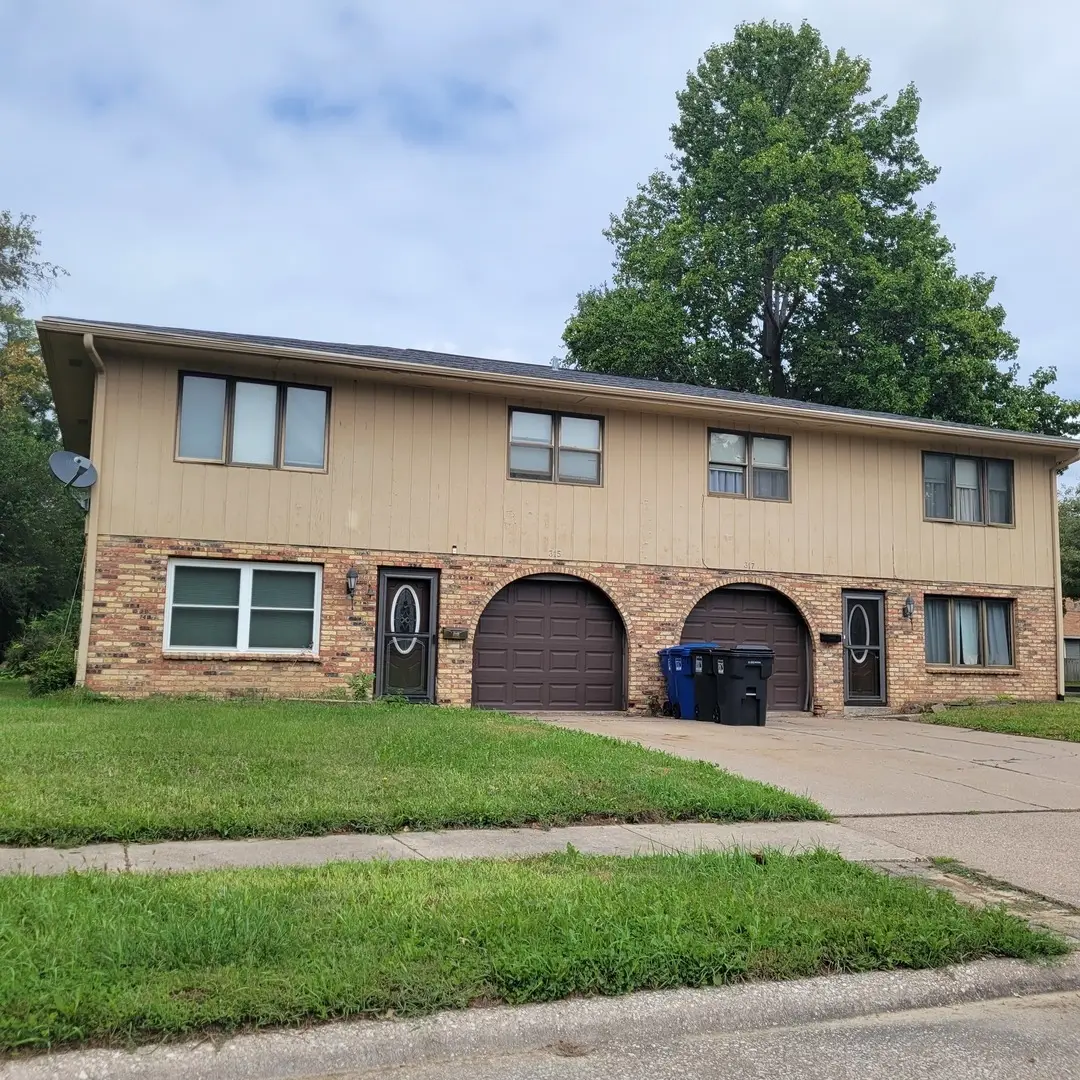 315 - 317 30th Avenue Court, Moline, IL 61265 - #1