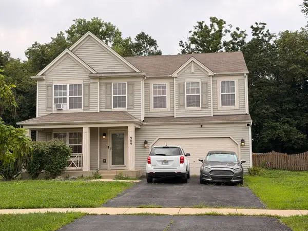 909 Timber Springs Drive, Joliet, IL 60432