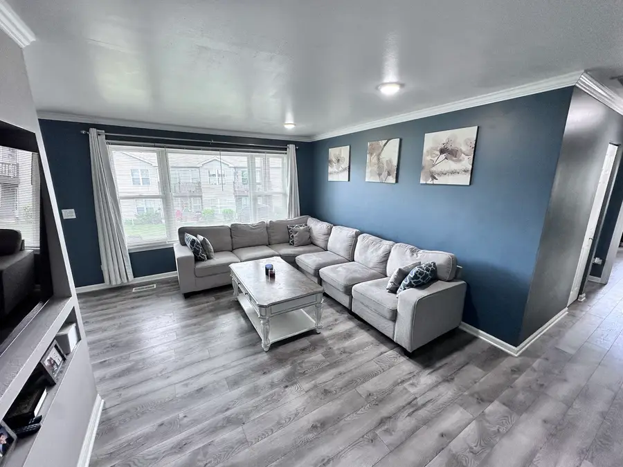 1011 Sommerset Court #A, Elgin, IL 60120 - #2