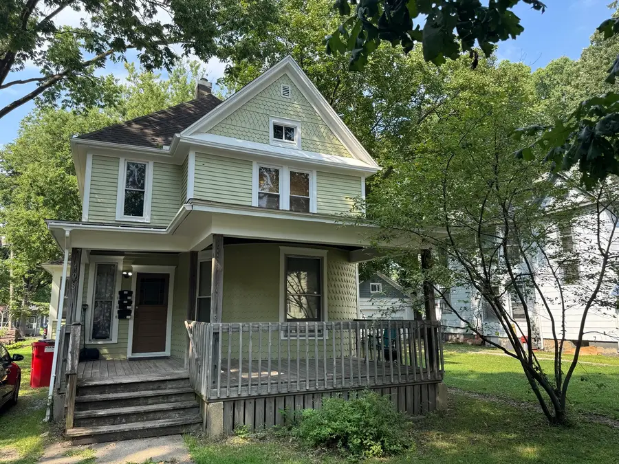 408 W Healey Street, Champaign, IL 61820 - #2