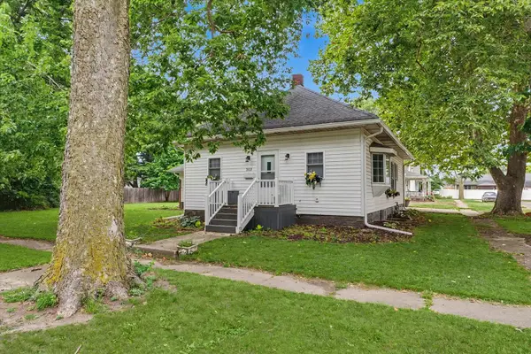 303 N Greely Street, Monticello, IL 61856