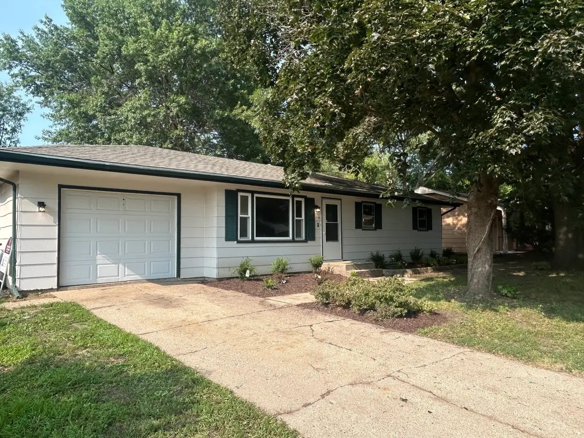 2104 Devon Avenue, Loves Park, IL 61111 - #1