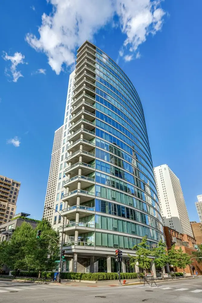 30 W Oak Street #7B, Chicago, IL 60610 - #1