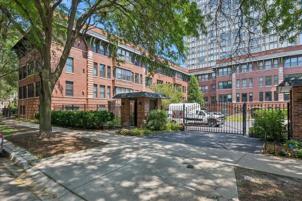 5325 N Kenmore Avenue #3A, Chicago, IL 60640 - #1