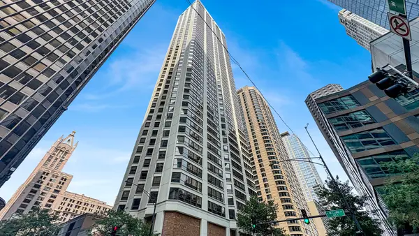 400 E Ohio Street #3502, Chicago, IL 60611