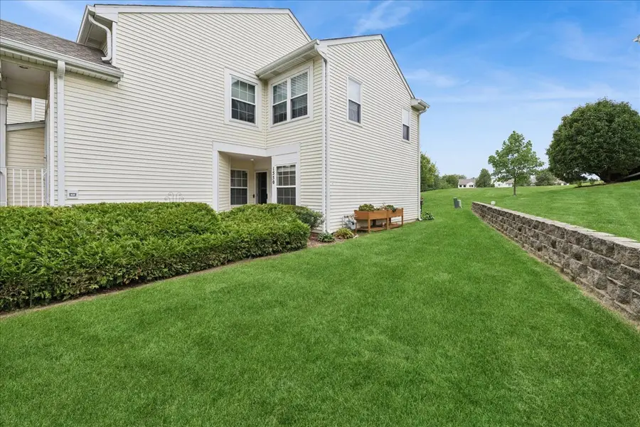 1550 Meadowsedge Lane #1550, Carpentersville, IL 60110 - #2