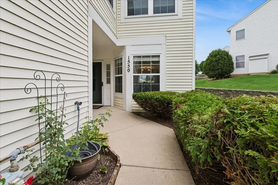 1550 Meadowsedge Lane #1550, Carpentersville, IL 60110 - #3