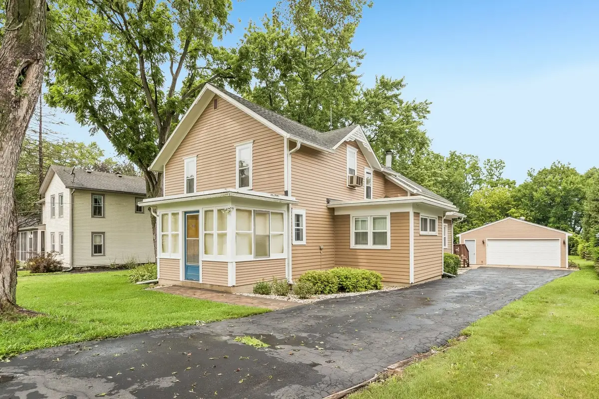 11806 Maple Avenue, Hebron, IL 60034 - #1