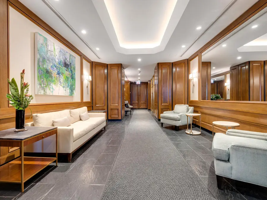 990 N Lake Shore Drive #15D, Chicago, IL 60611 - #2