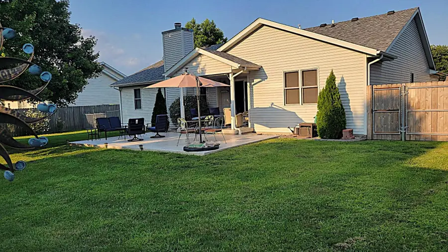 1109 Grove Street, Chatham, IL 62629 - #2