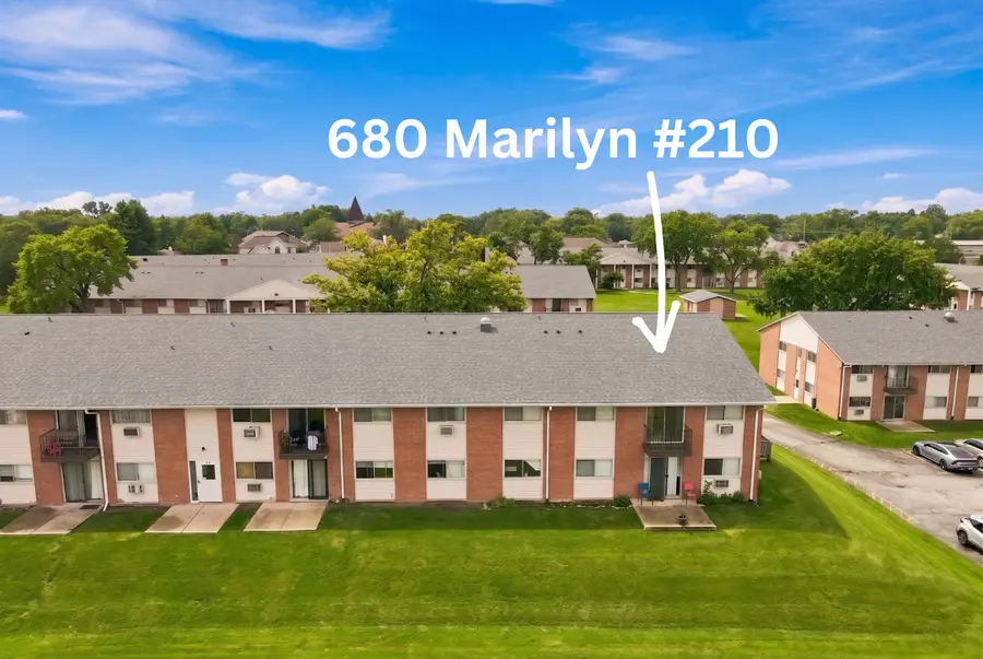 680 Marilyn Avenue #210, Glendale Heights, IL 60139 - #3