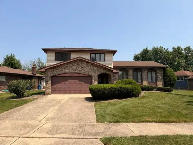 6811 Carpenter Streets, Downers Grove, IL 60516 - #1