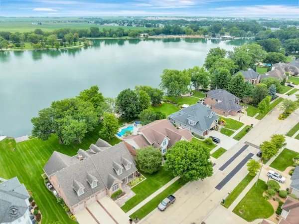 1210 N Westshore Boulevard, Manteno, IL 60950