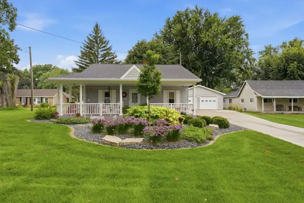 403 15th Street, Rapids City, IL 61278