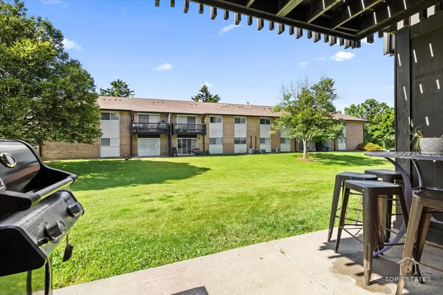 11B Kingery Quarter Drive #107, Willowbrook, IL 60527 - #3