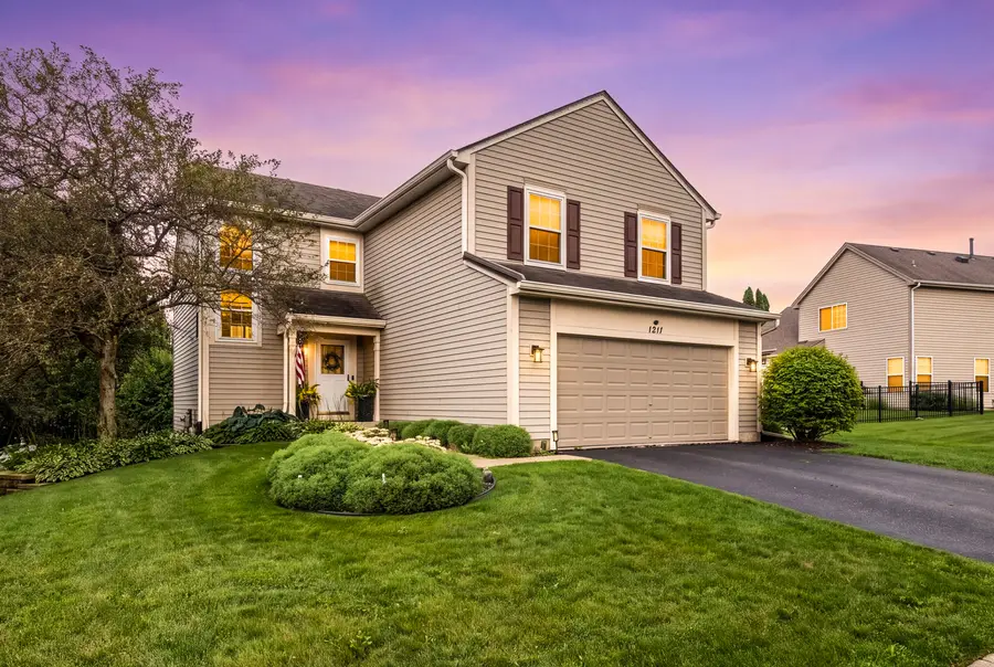 1211 N Lancaster Circle N, South Elgin, IL 60177 - #2