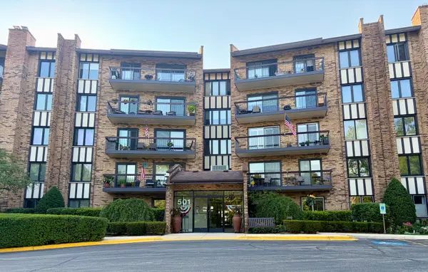 501 Lake Hinsdale Drive #506, Willowbrook, IL 60527