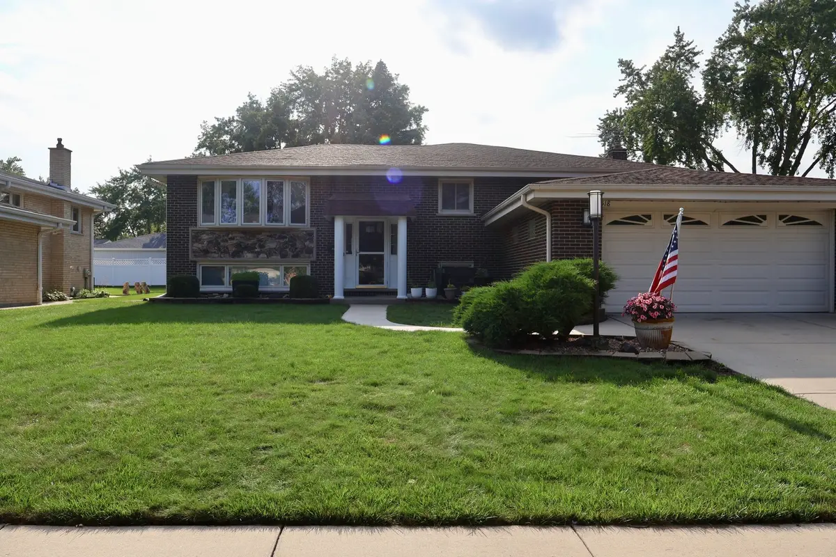 518 N Plamondon Drive, Addison, IL 60101 - #1