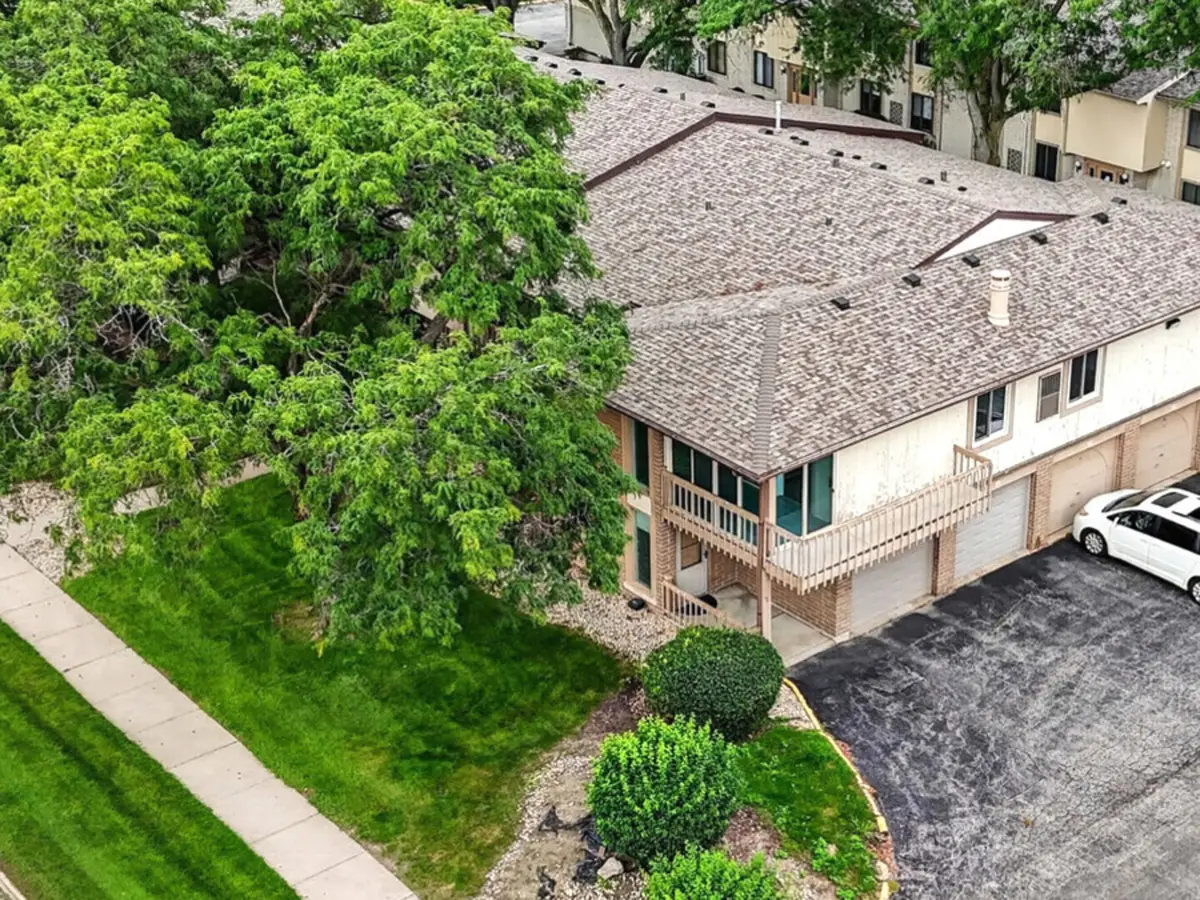 15713 Orlan Brook Drive #100, Orland Park, IL 60462 - #1