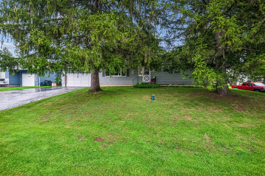 41061 N 3rd Street, Antioch, IL 60002 - #2
