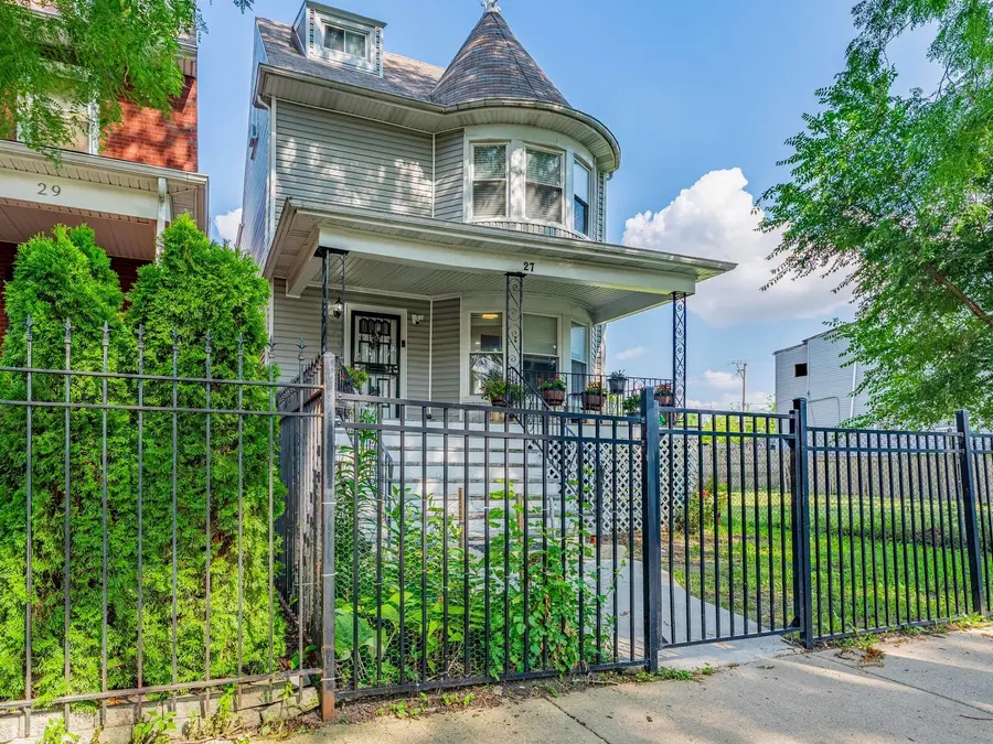 27 N Lockwood Avenue, Chicago, IL 60644 - #2