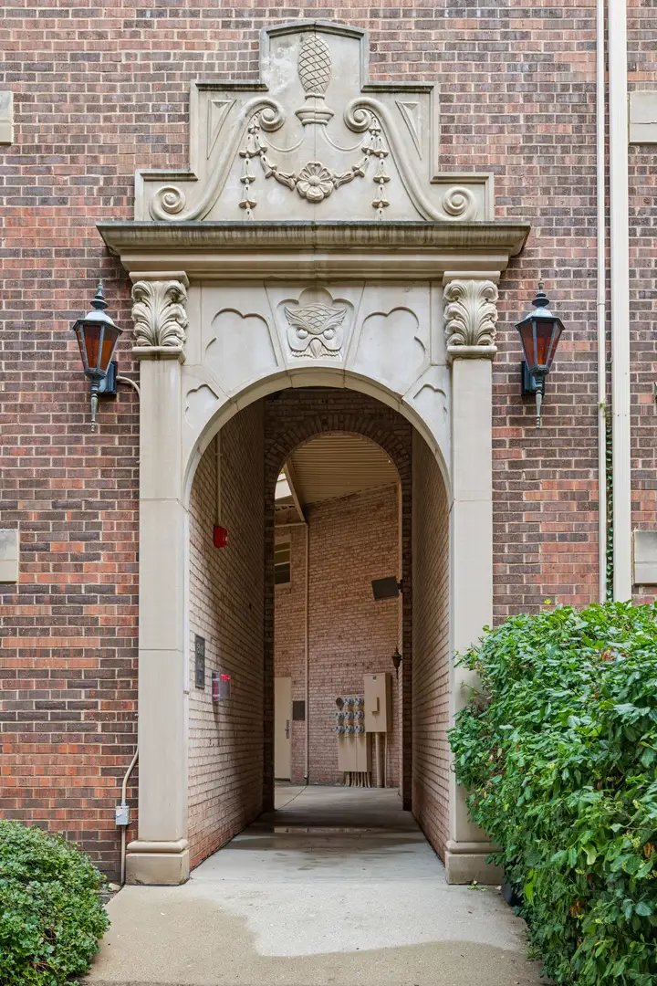 830 Forest Avenue #B, Evanston, IL 60202 - #2