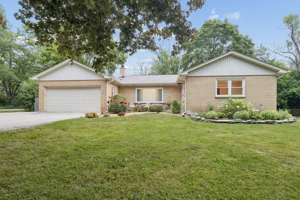 8165 Clarendon Hills Road, Willowbrook, IL 60527